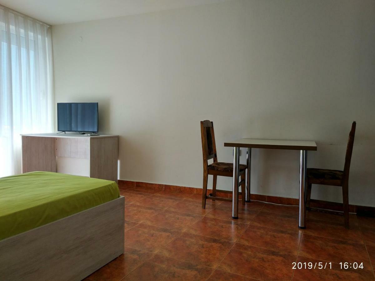 Downtown Studio Apartment Varna Exterior photo
